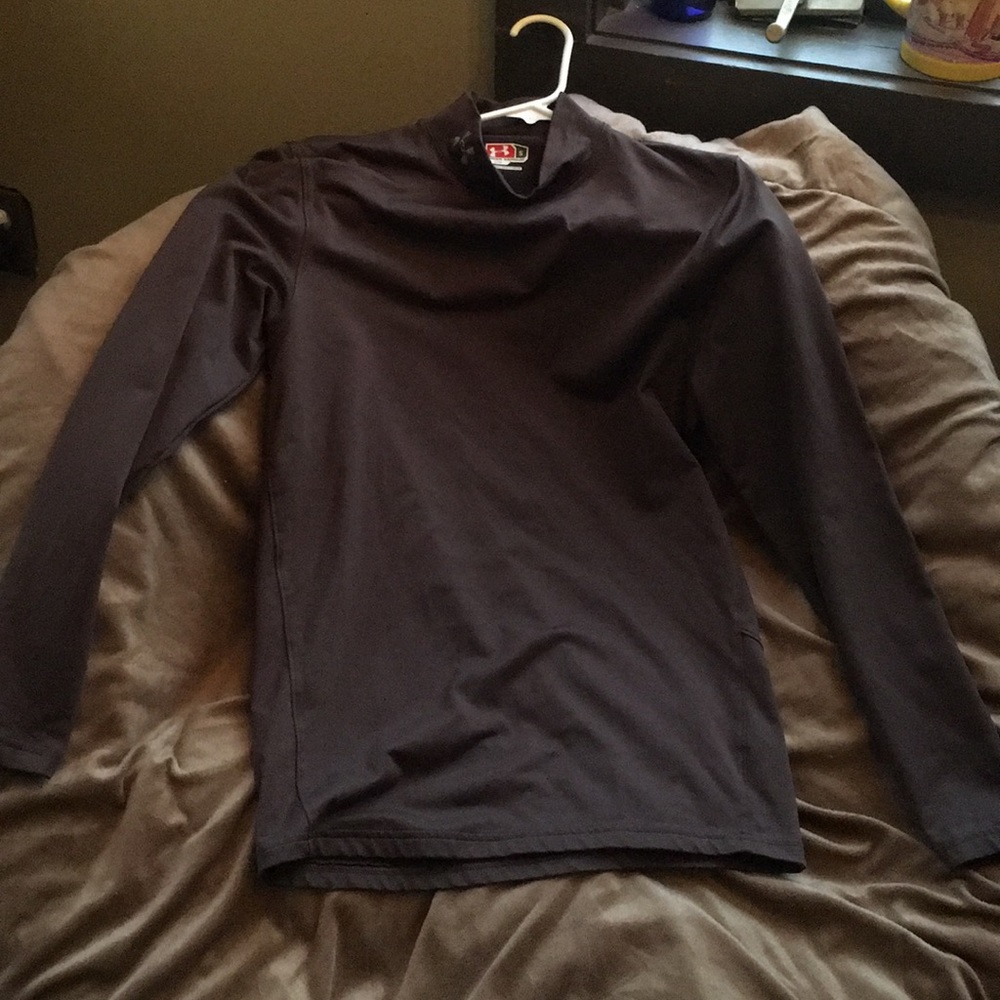 Under Armour base layer long sleeve